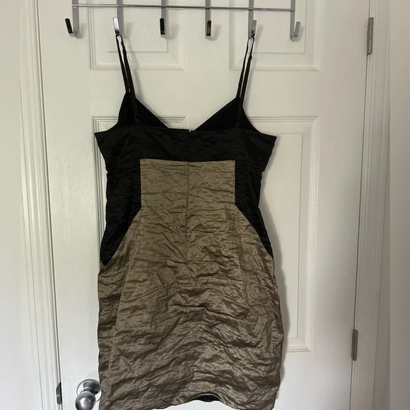 💎BCBG RUCHED DRESS💎 - Picture 3 of 3